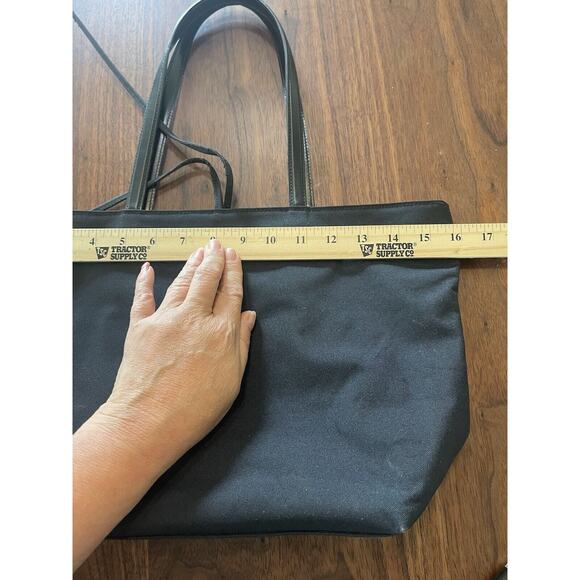 Lauren Ralph Lauren Black Tote Handbag Black Gold Embroidered Logo Lg Designer - Picture 11 of 11